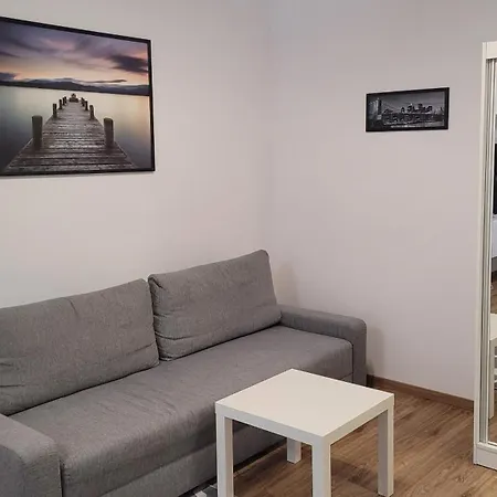 Lägenhet Przestronny Apartament Typu Studio, Garaz W Cenie