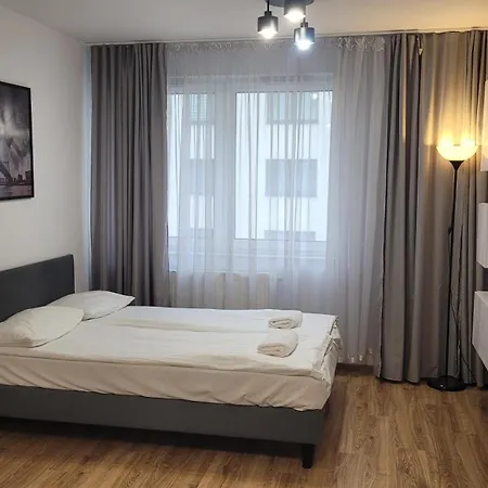 Lägenhet Przestronny Apartament Typu Studio, Garaz W Cenie *